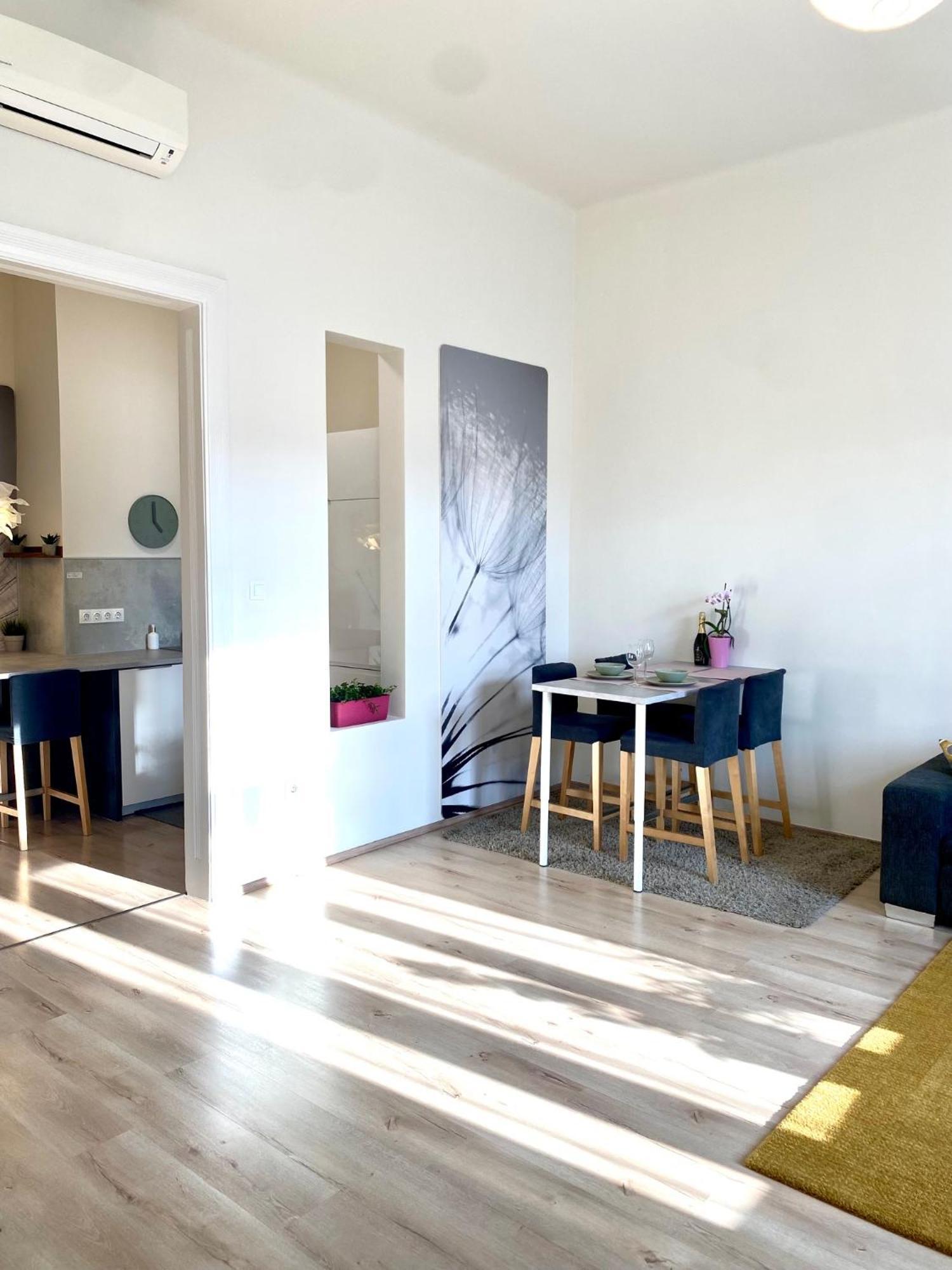B32 Gellert Apartment บูดาเปสต์ ภายนอก รูปภาพ